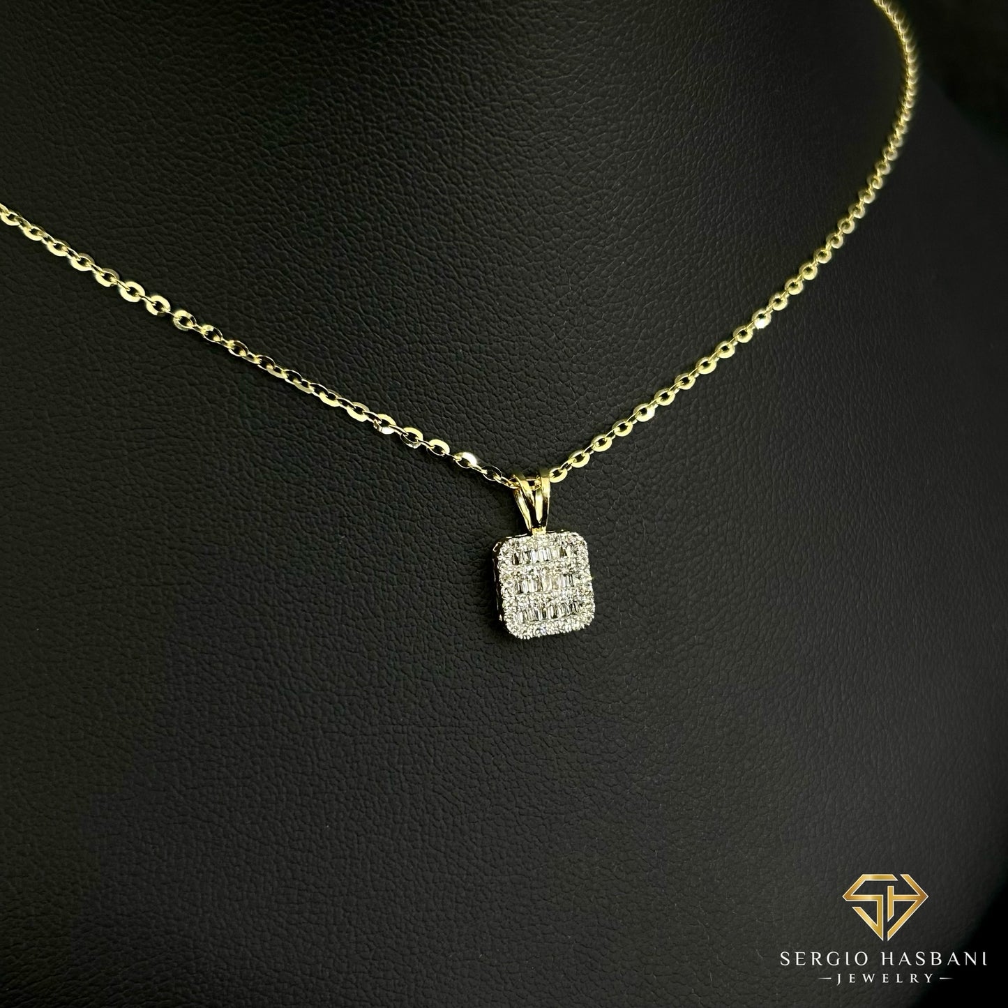 10K CLUSTERBG Diamond Necklace