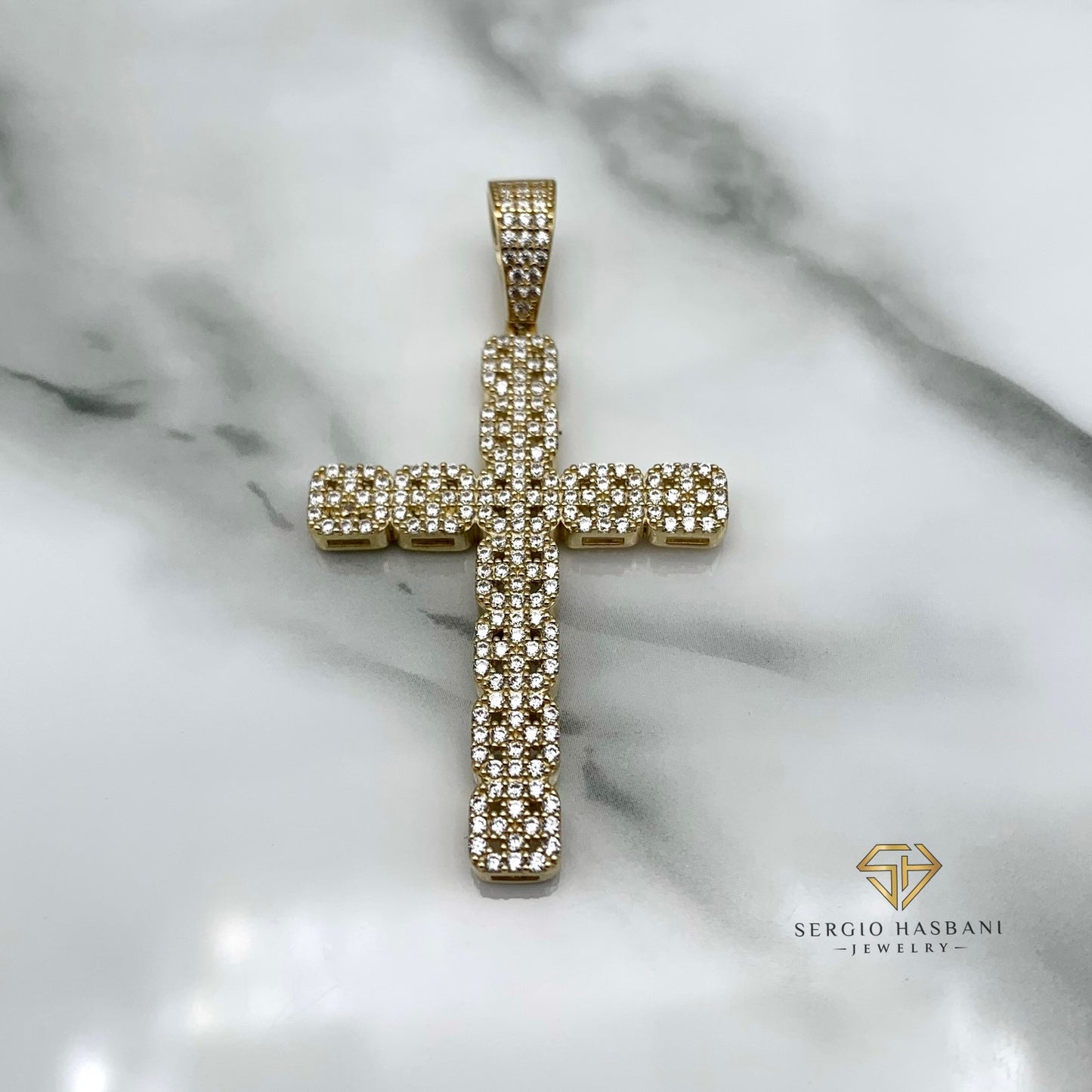 10K CRISTALI Cross Pendant