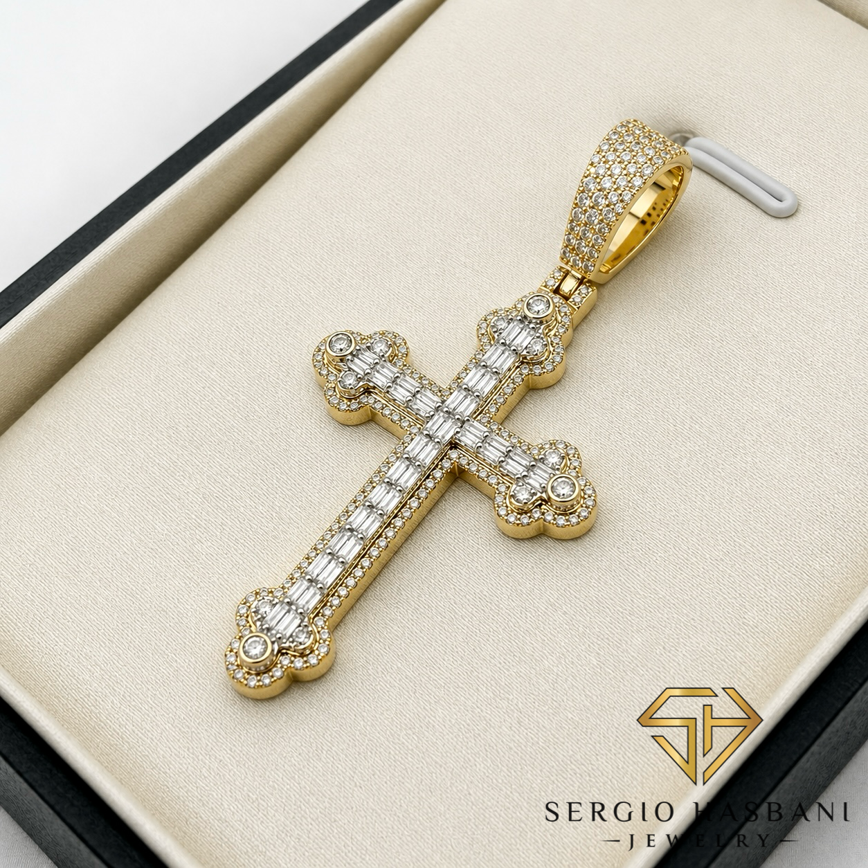 10K CROSS11 Diamond Pendant