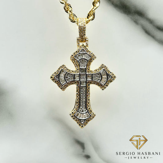 10K CROSS12 Diamond Pendant