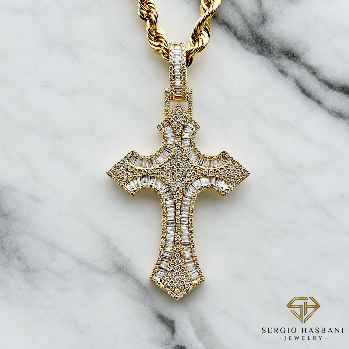 10K CROSS15 Diamond Pendant