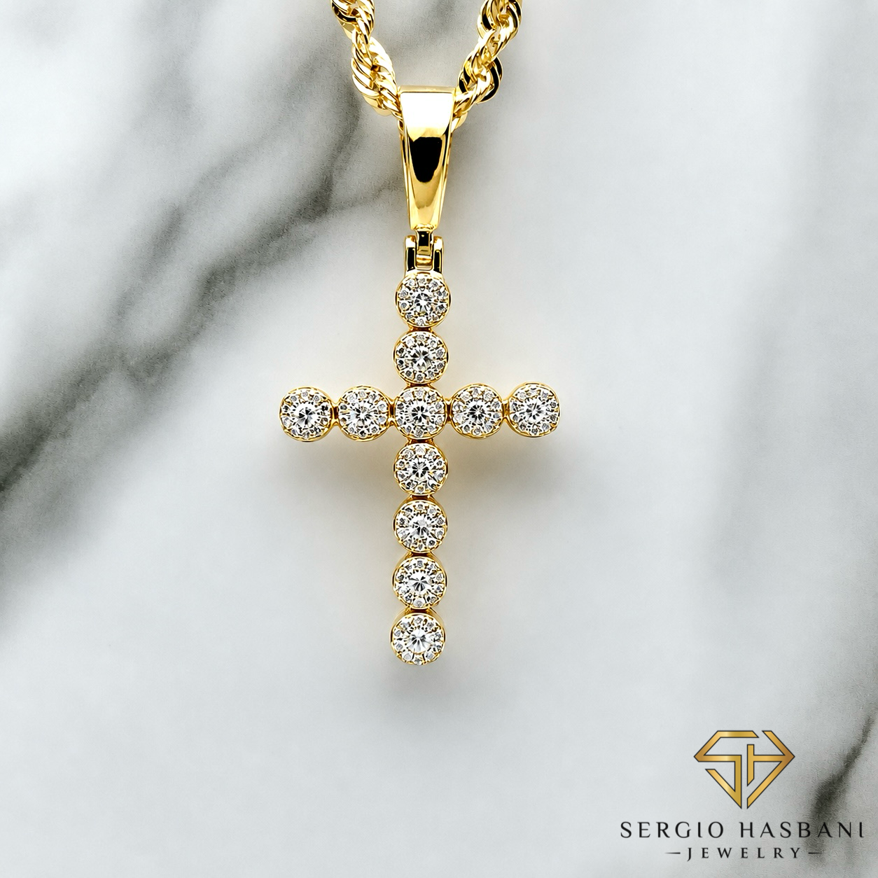 10K CROSS4 Diamond Pendant
