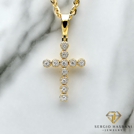 10K CROSS4 Diamond Pendant