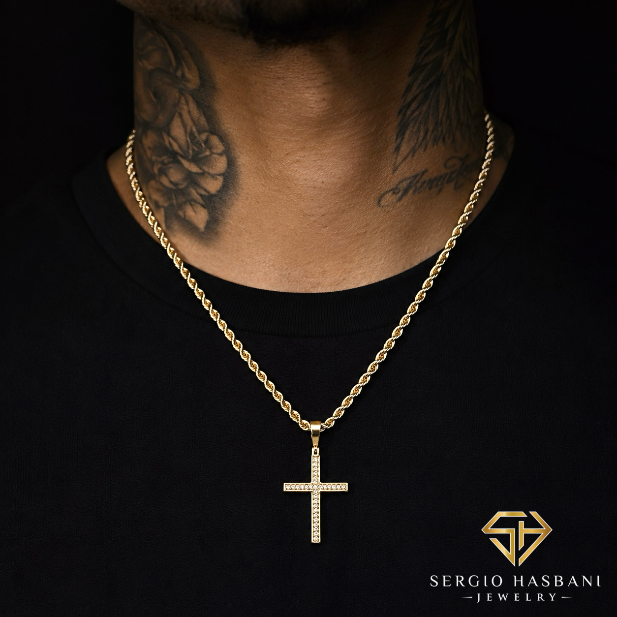10K CROSS9 Diamond Pendant