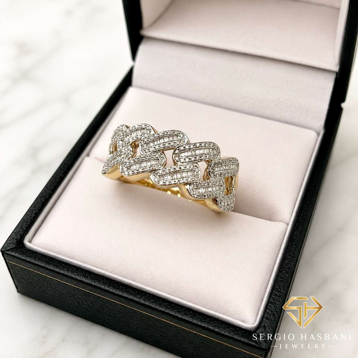 10K CUBAGG Diamond Ring