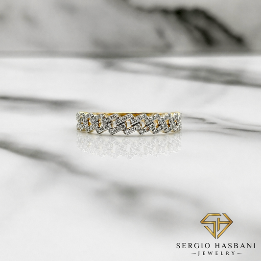 10K CUBICE Diamond Ring