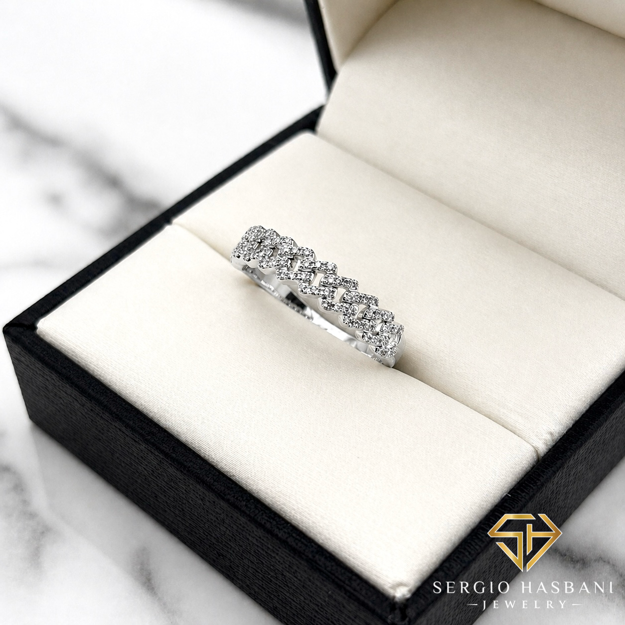 10K CUBICE Diamond Ring
