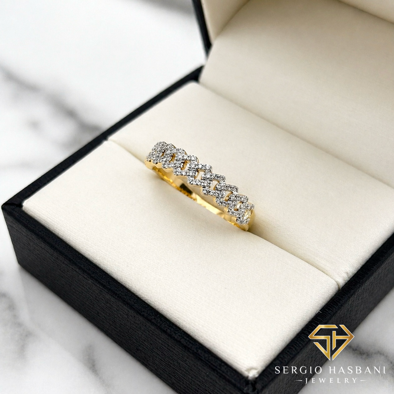 10K CUBICE Diamond Ring