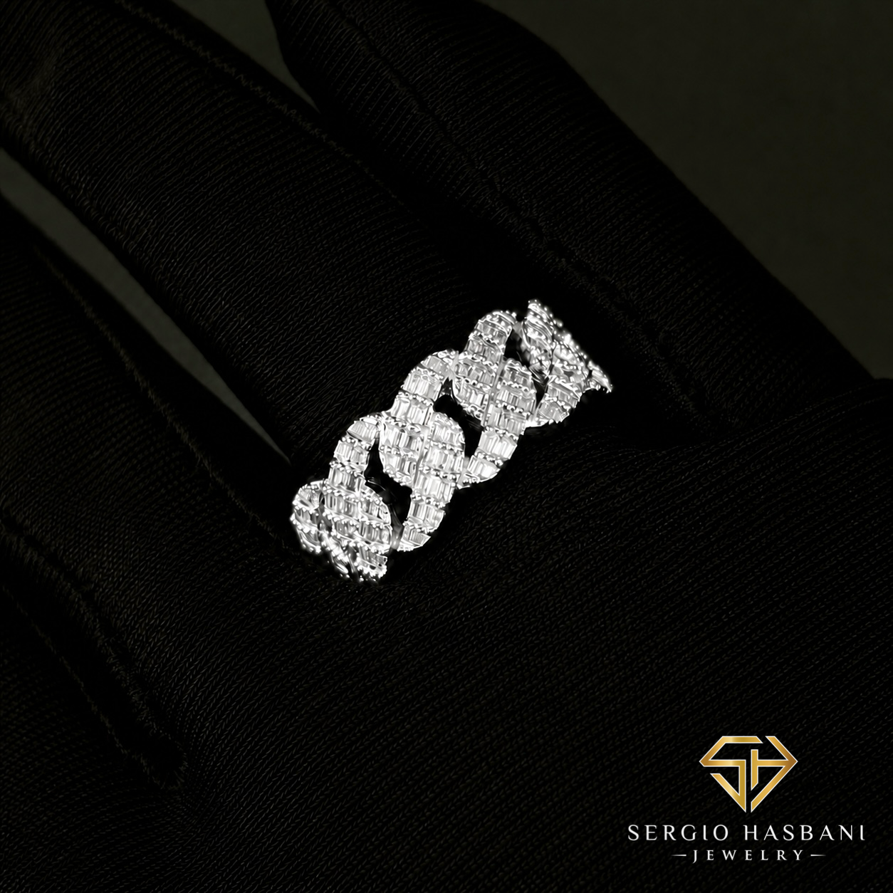 10K CUBLAZE Diamond Ring