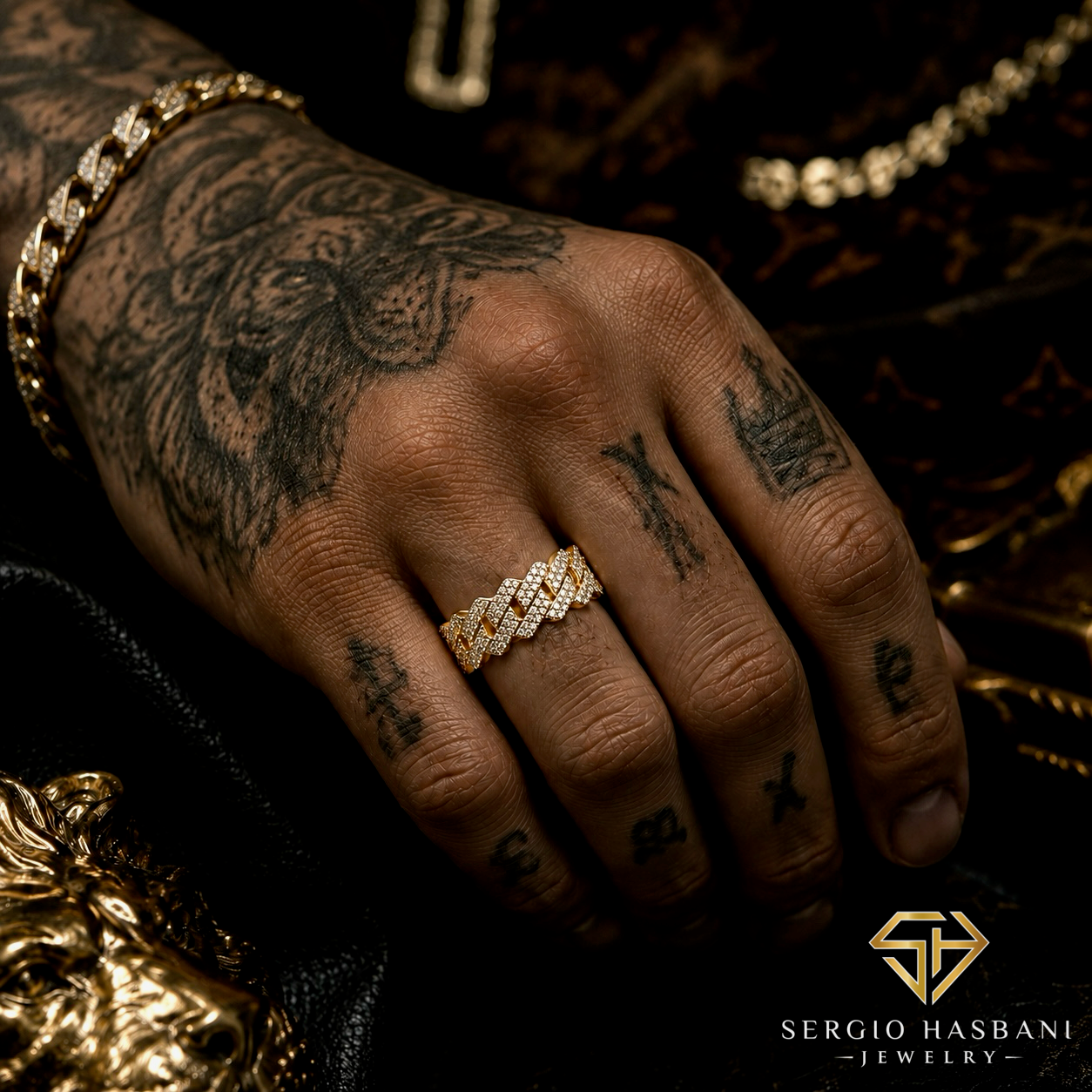 10K CUBLNK Diamond Ring