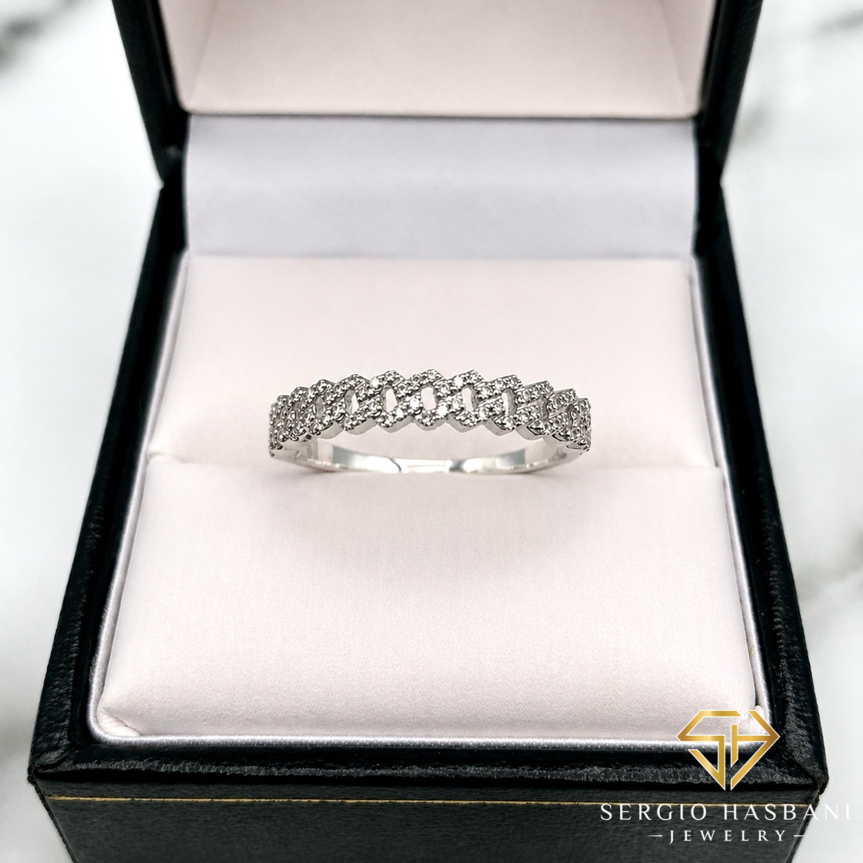 10K CUBLY Diamond Ring