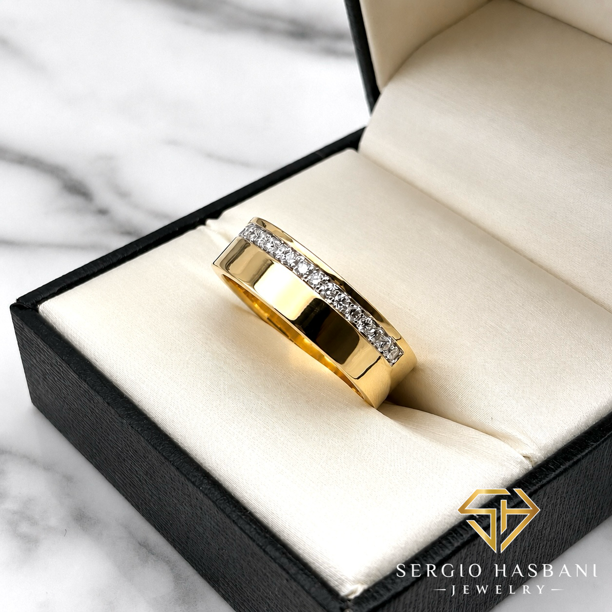 10K ELYON VVS Lab Diamond Wedding Band