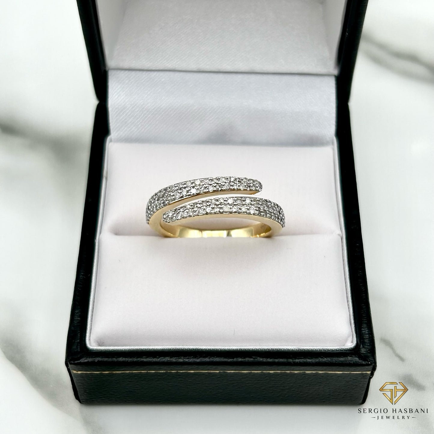 10K EMBRACE Diamond Ring