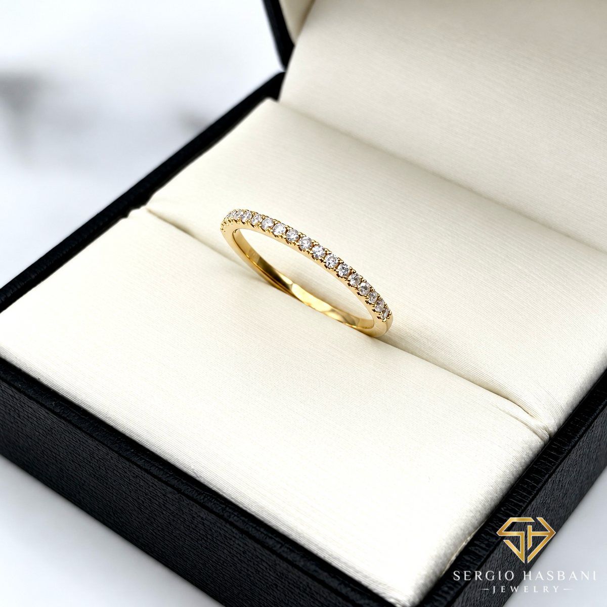 10K ETERNI2 Diamond Ring