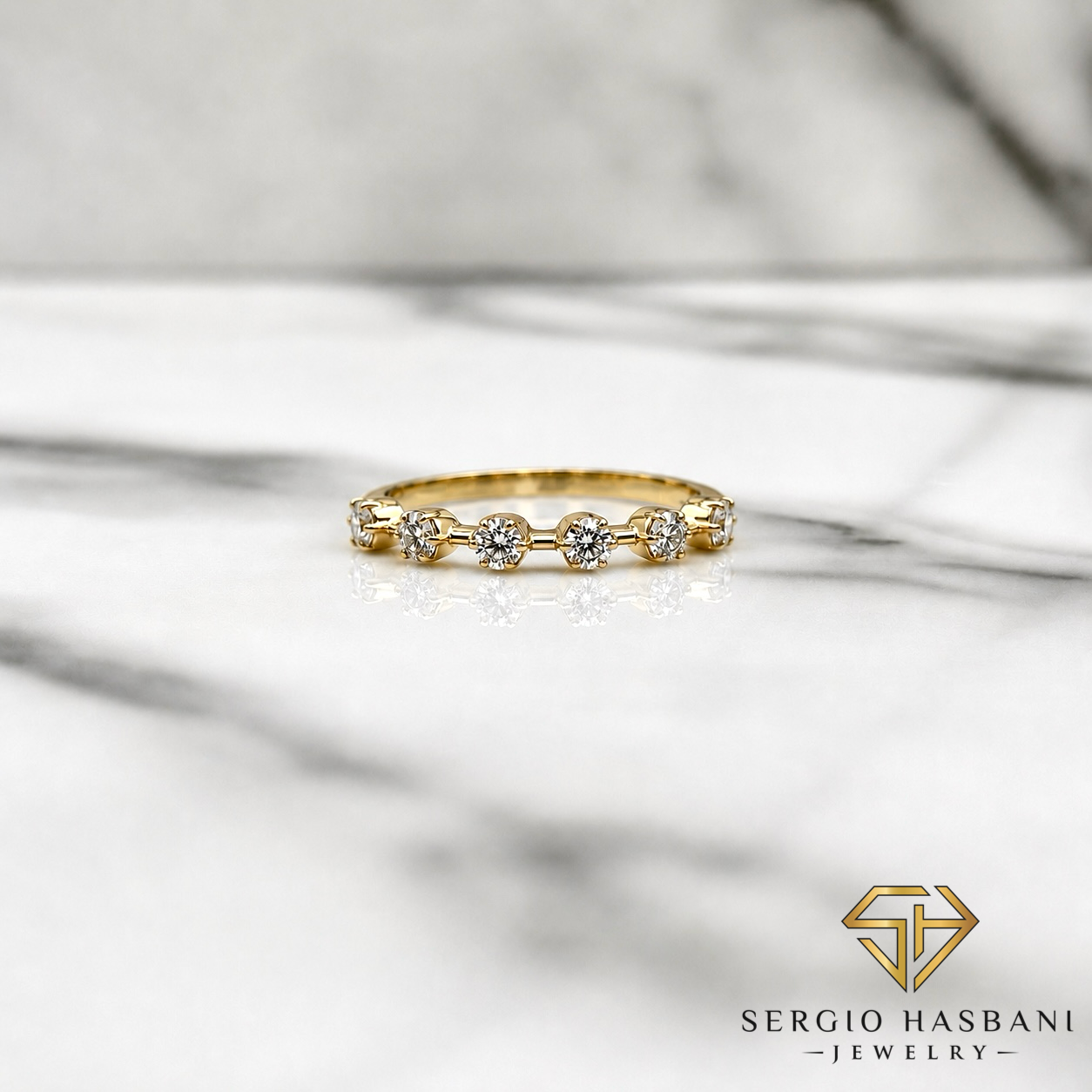 10K FLOATY VVS Lab Diamond Ring