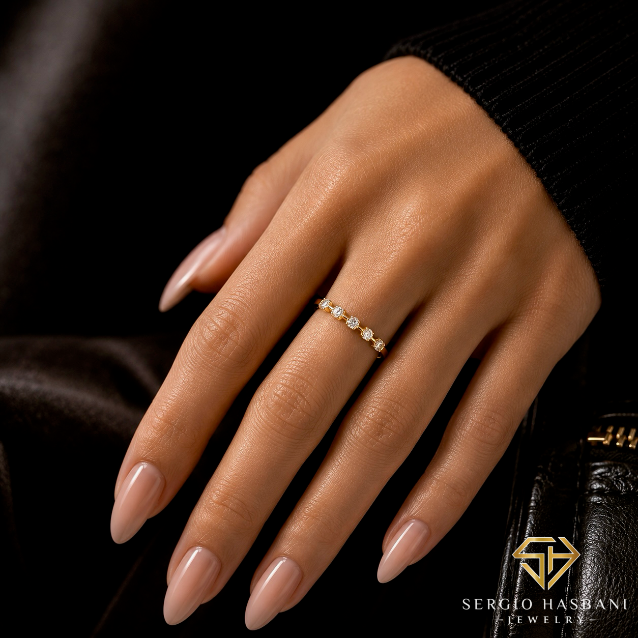 10K FLOATY VVS Lab Diamond Ring