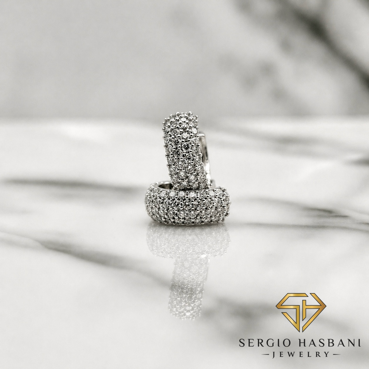 10K FLOSS VVS Lab Diamond Earrings