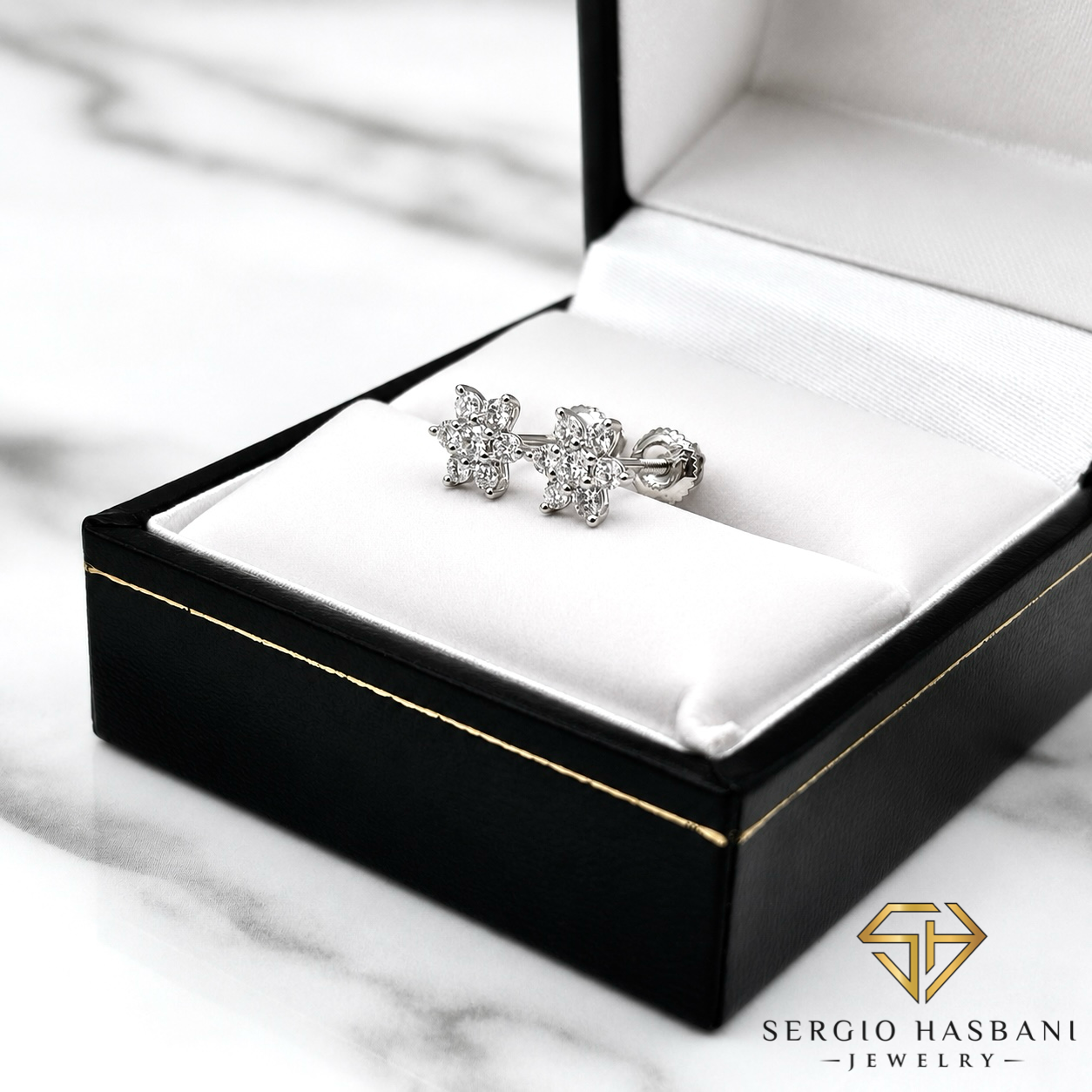 10K FLOWER VVS Lab Diamond Earrings