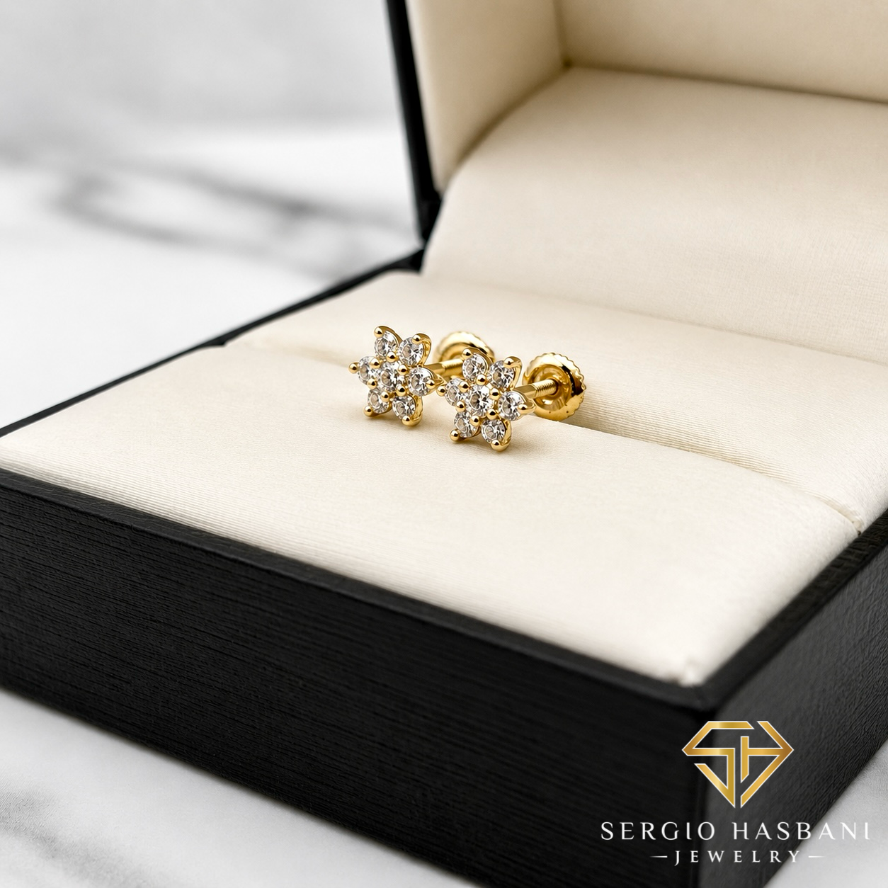 10K FLOWER VVS Lab Diamond Earrings