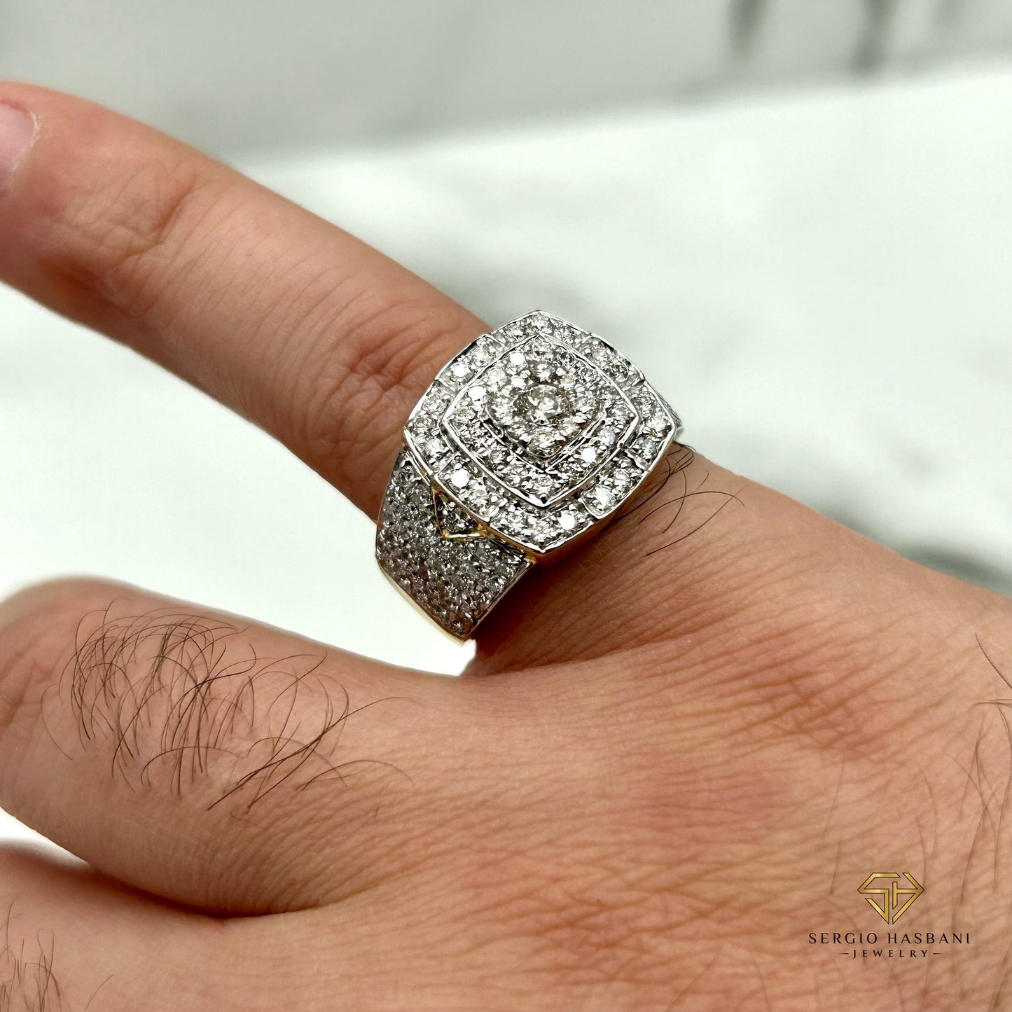 10K FROZE Diamond Ring