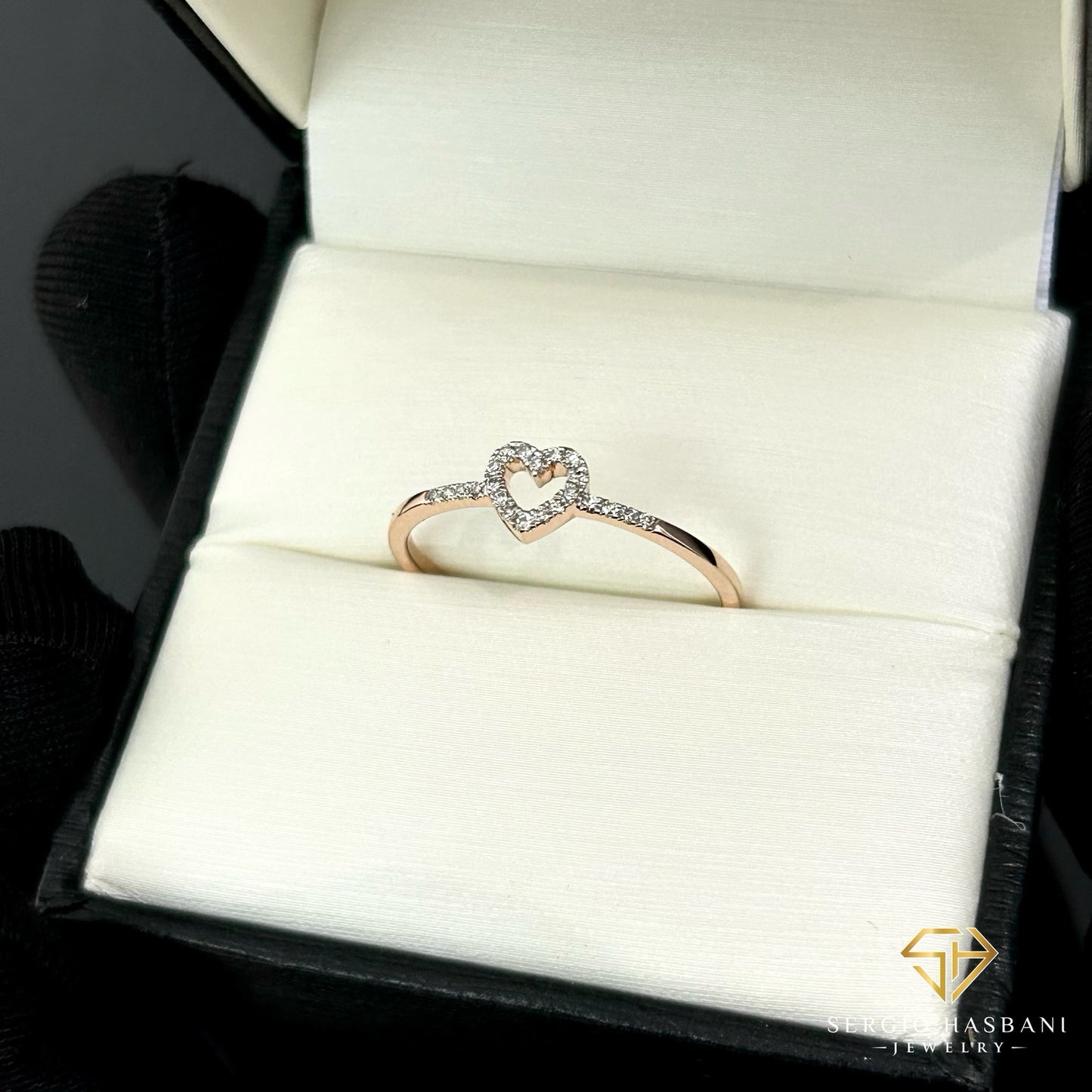 10K HEART6 Diamond Ring