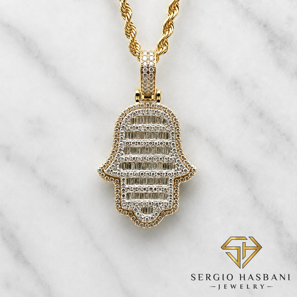 10K KHAMSA3 Diamond Pendant