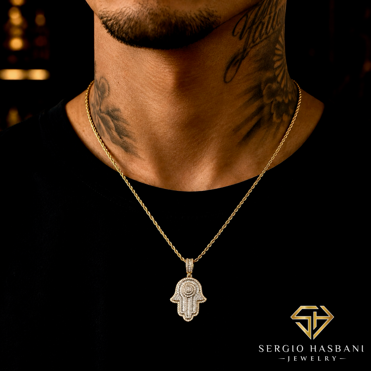 10K KHAMSA Diamond Pendant