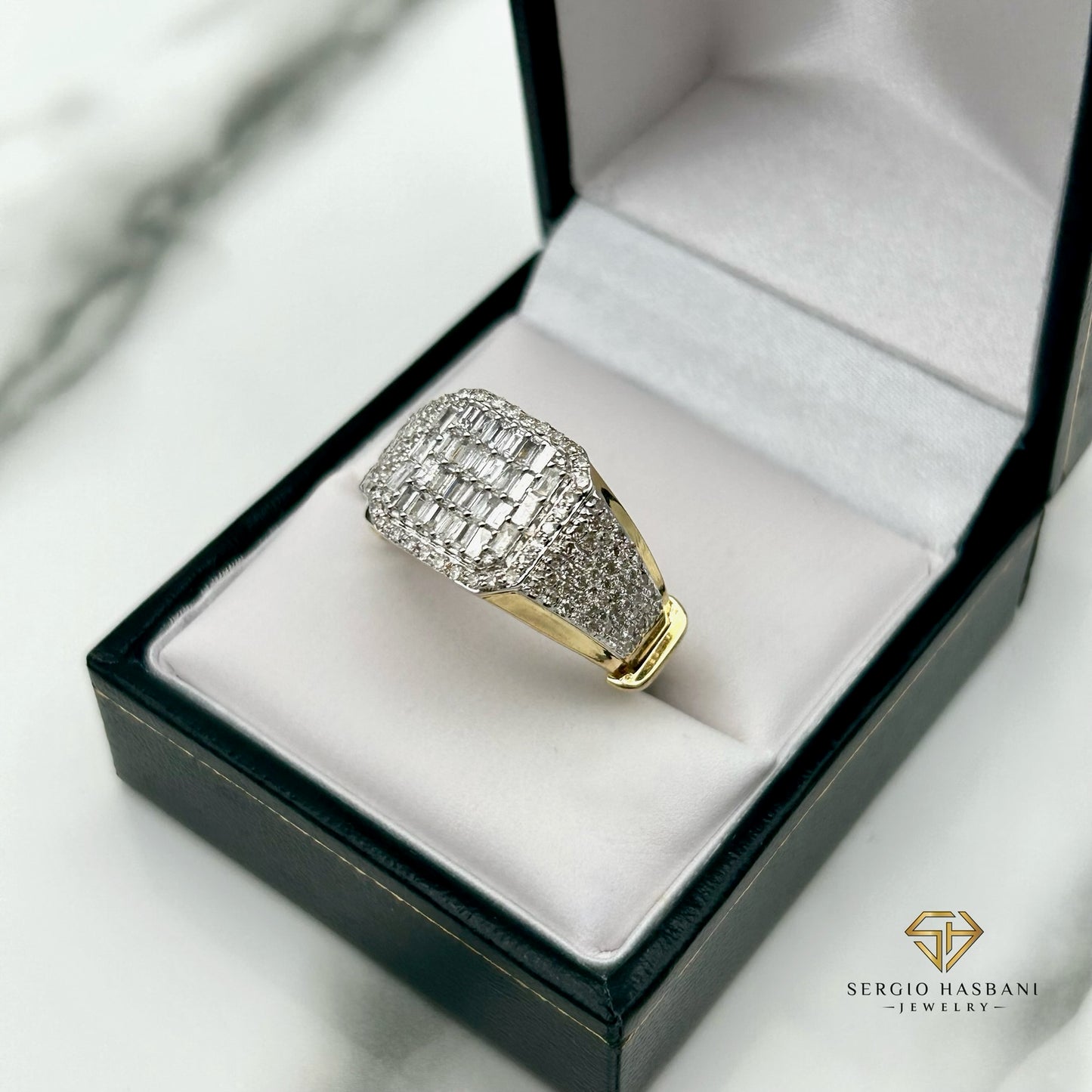 10K LEGANTE Diamond Ring