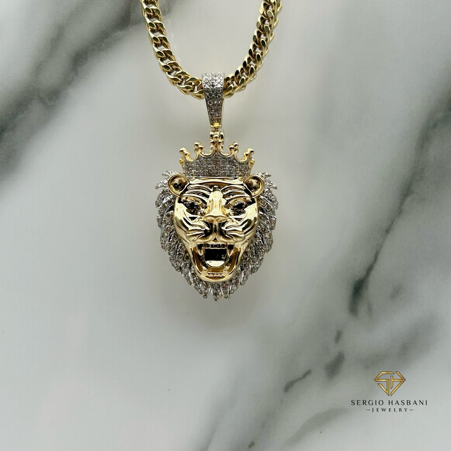 10K LEO Diamond Pendant