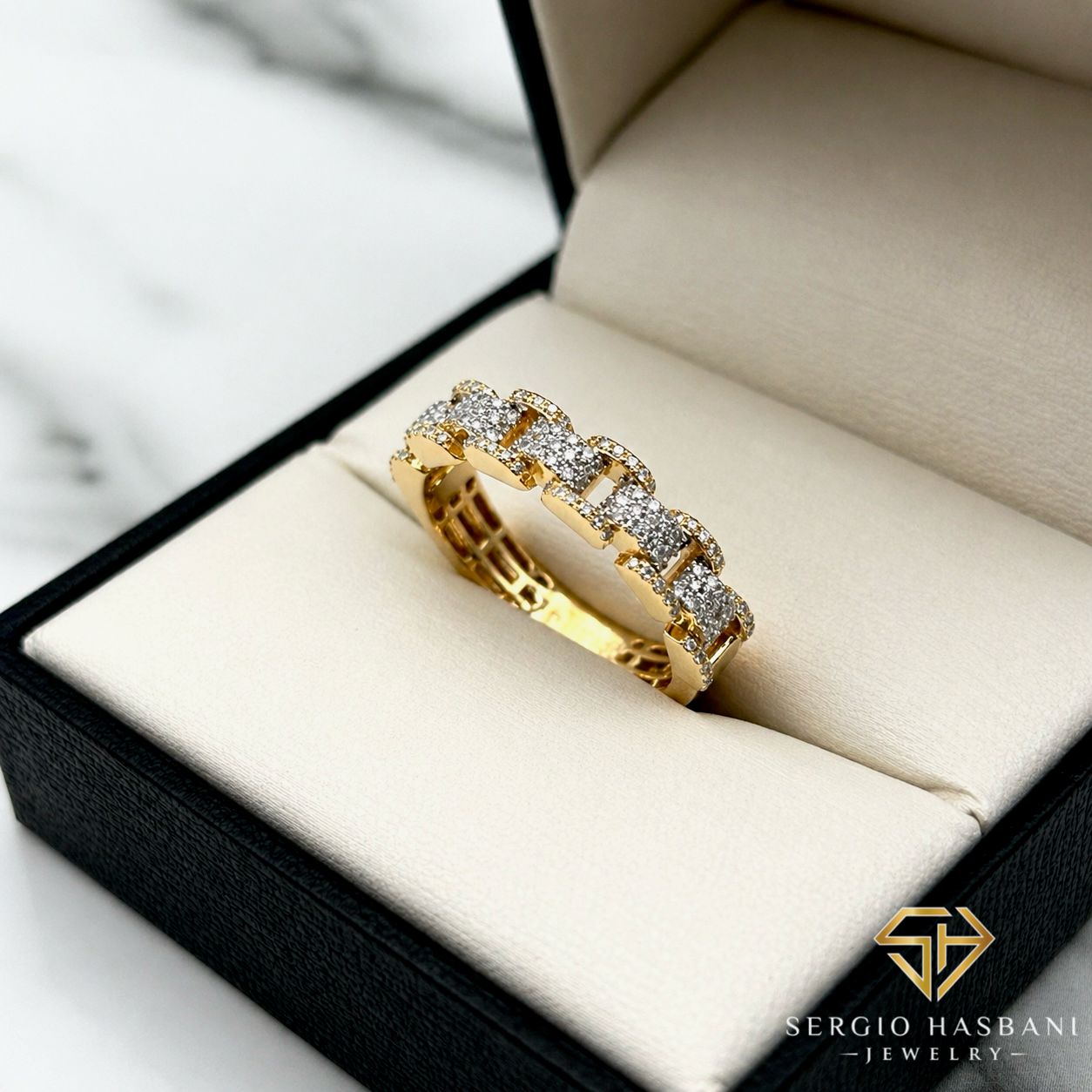 10K LEXXOR Diamond Ring