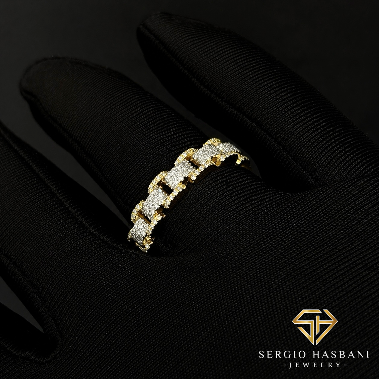 10K LEXXOR Diamond Ring