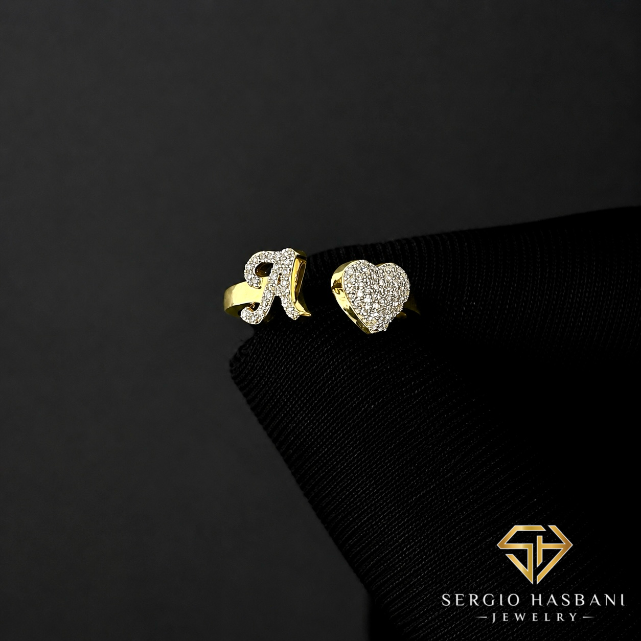 10K Heart Letter Diamond Ring ''A''