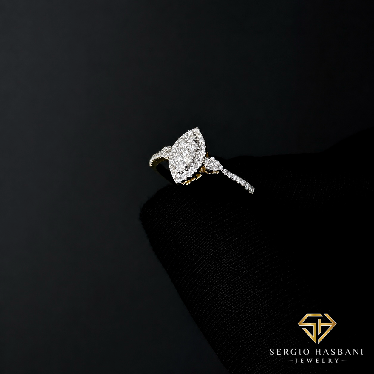10K MARDONNA Diamond Ring