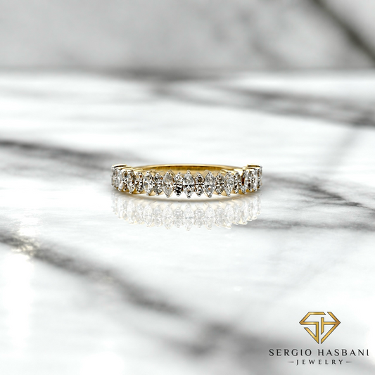 10K MARQUISA Diamond Ring