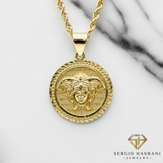 10K MEDARO Medusa Head Pendant