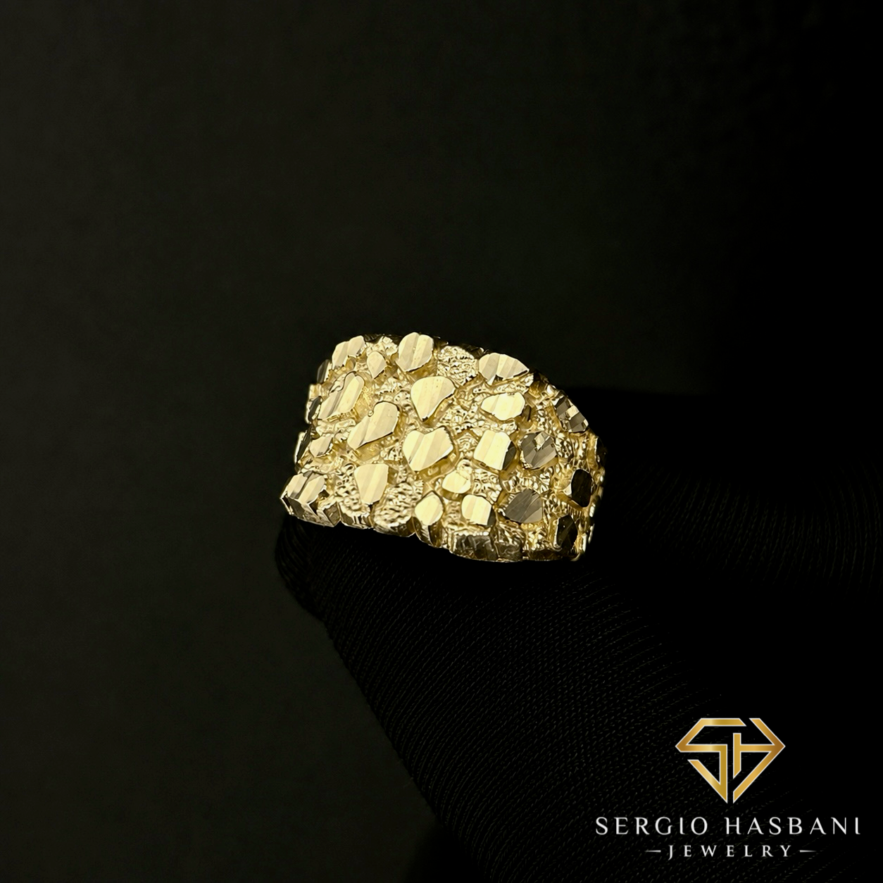 10K NUGGET2 Ring