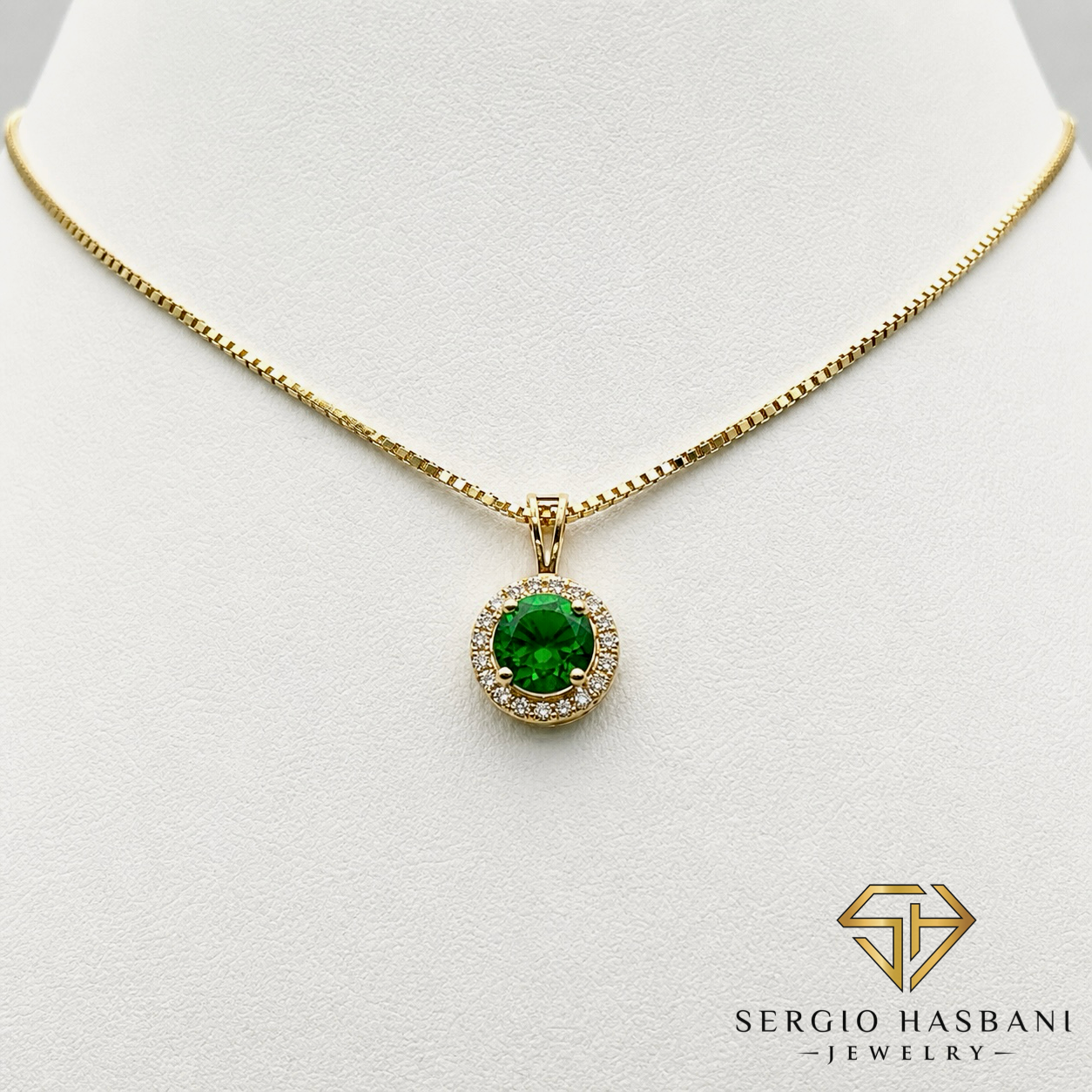 10K OMERA Lab Diamond & Emerald Necklace