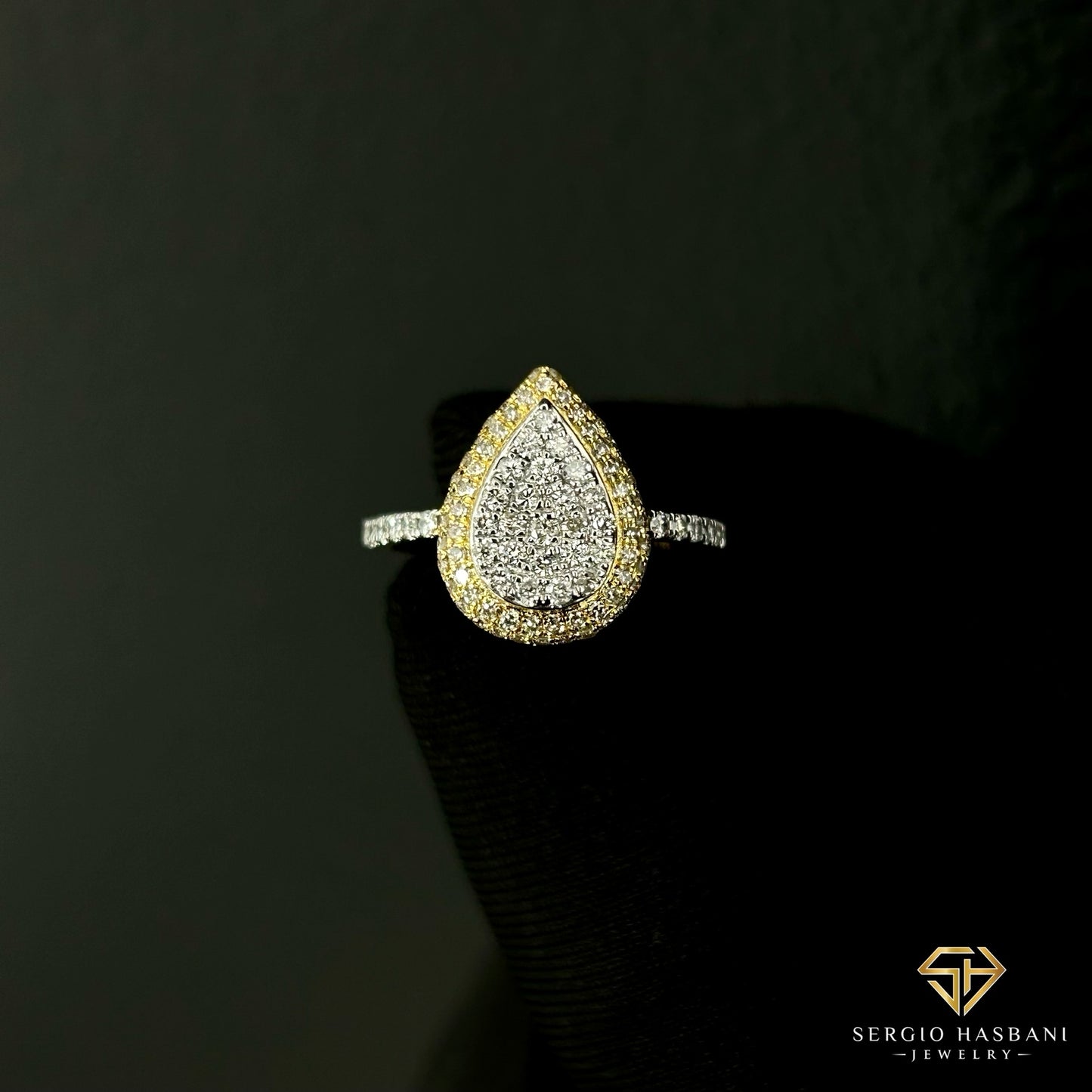 10K PEARA Diamond Ring