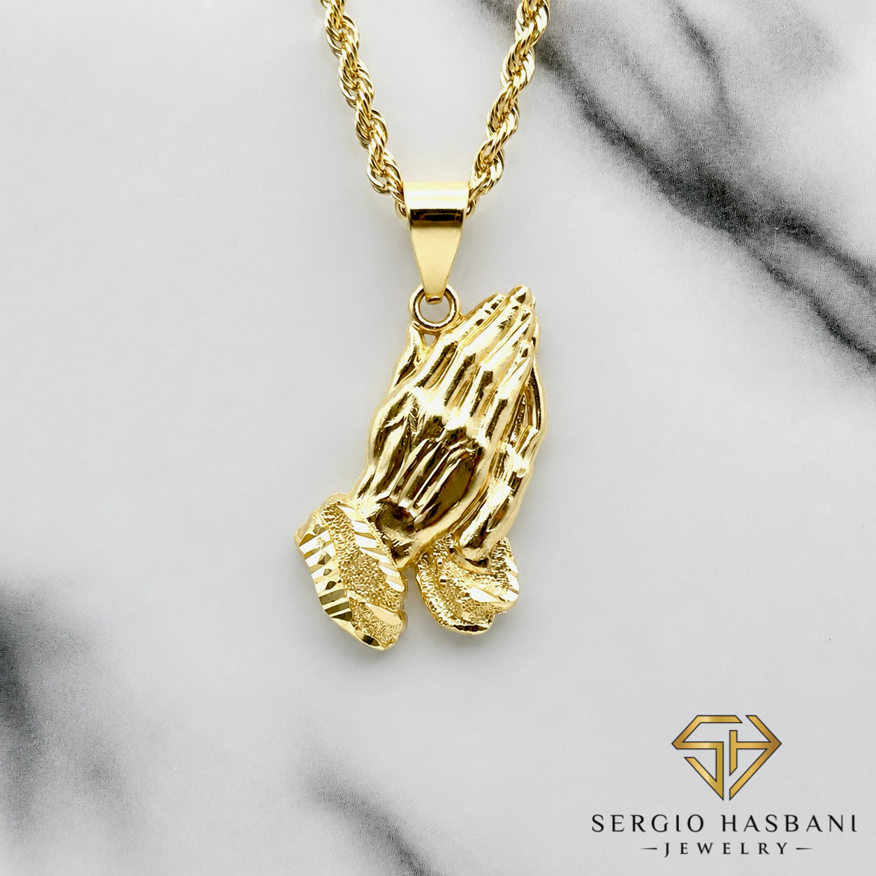 10K PRAYING HANDS Pendant