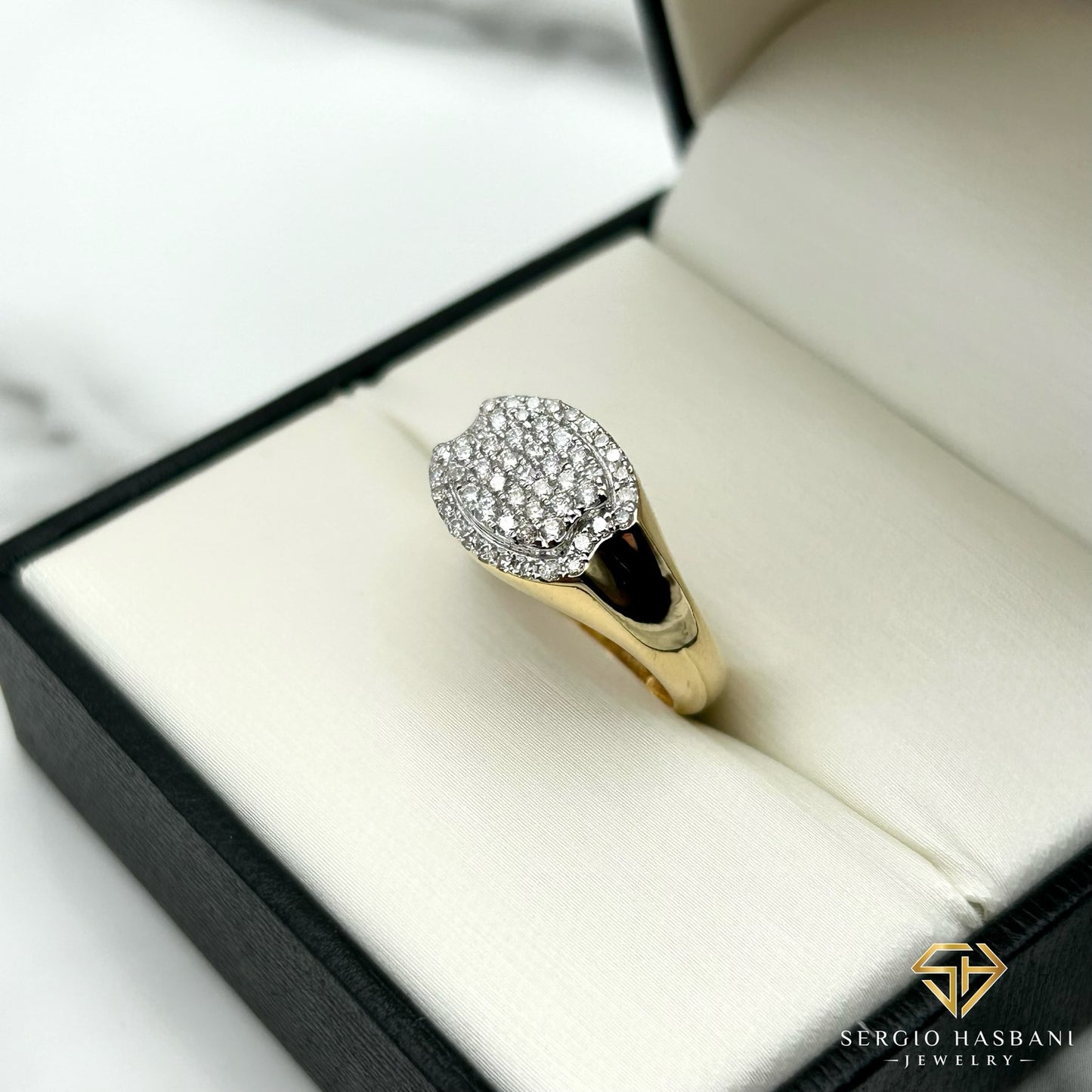10K RIZZY Diamond Ring