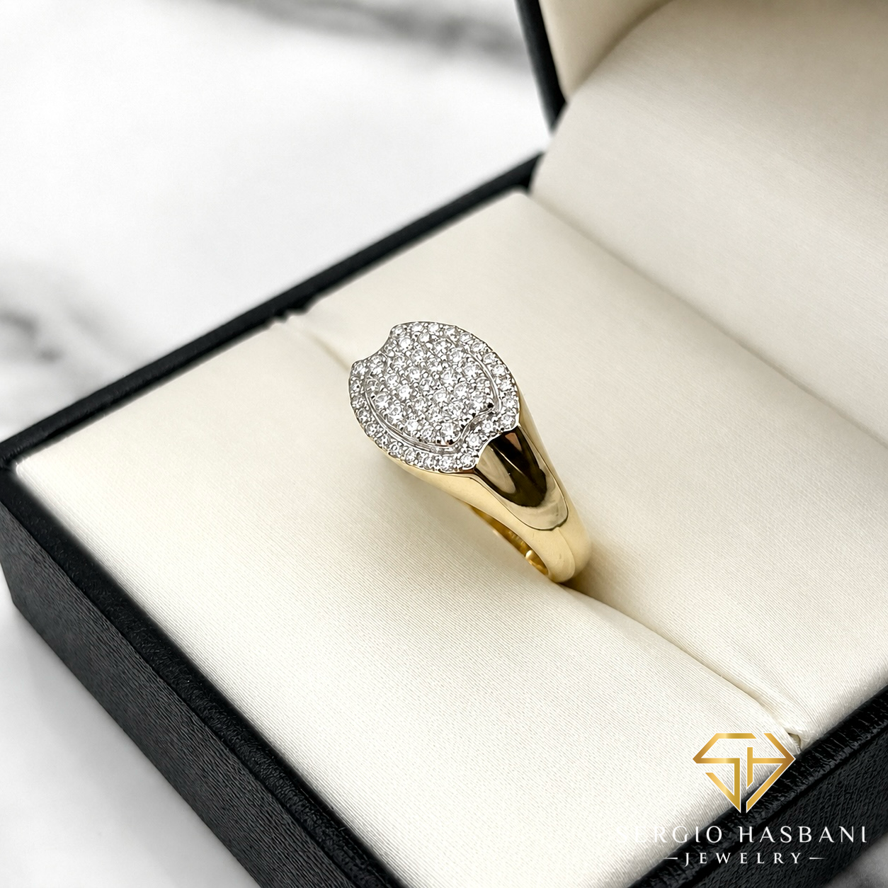 10K RIZZY Diamond Ring