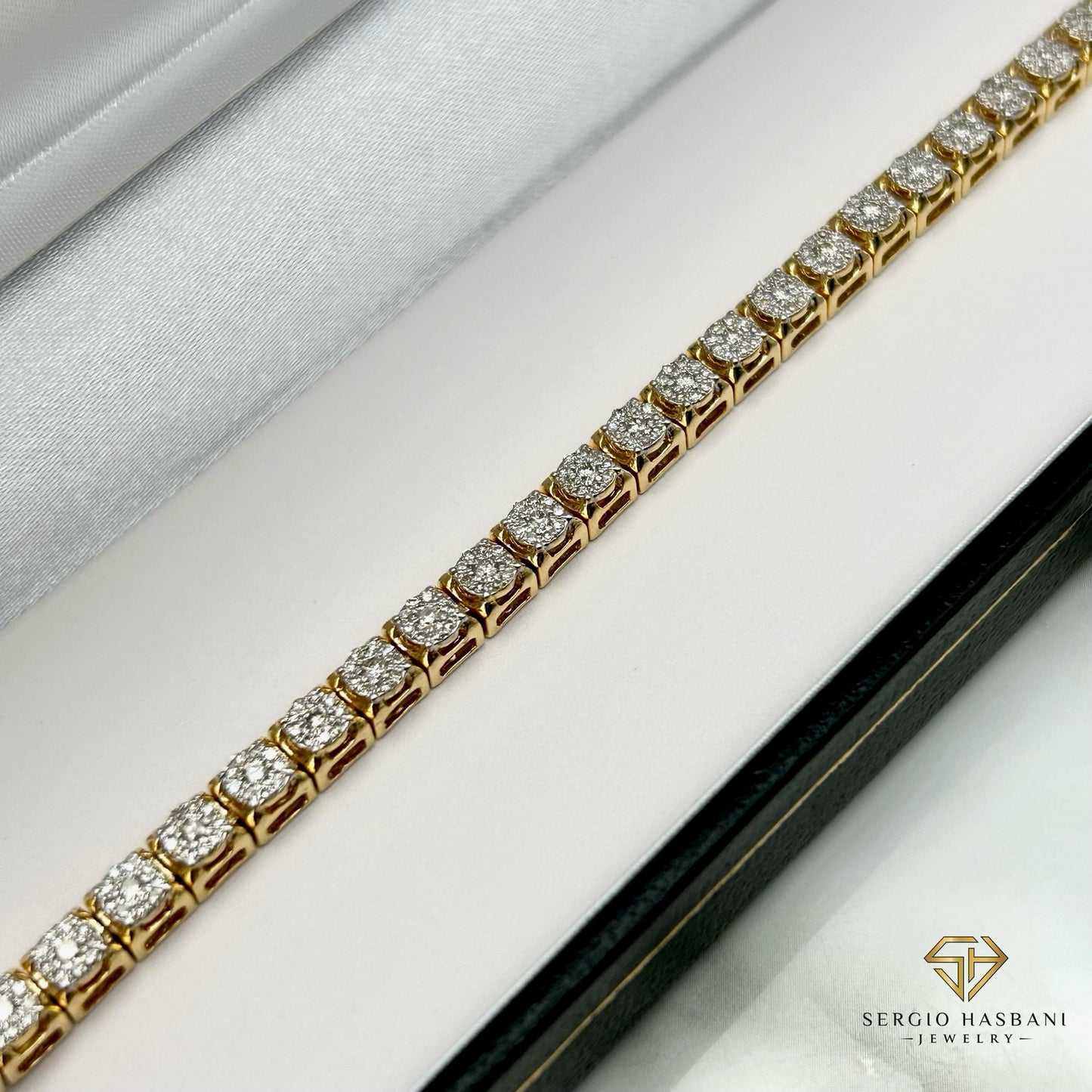 10K ROLIO Diamond Bracelet