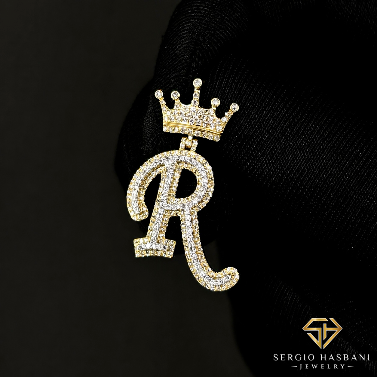 10K Diamond ''R'' Letter Pendant With Crown