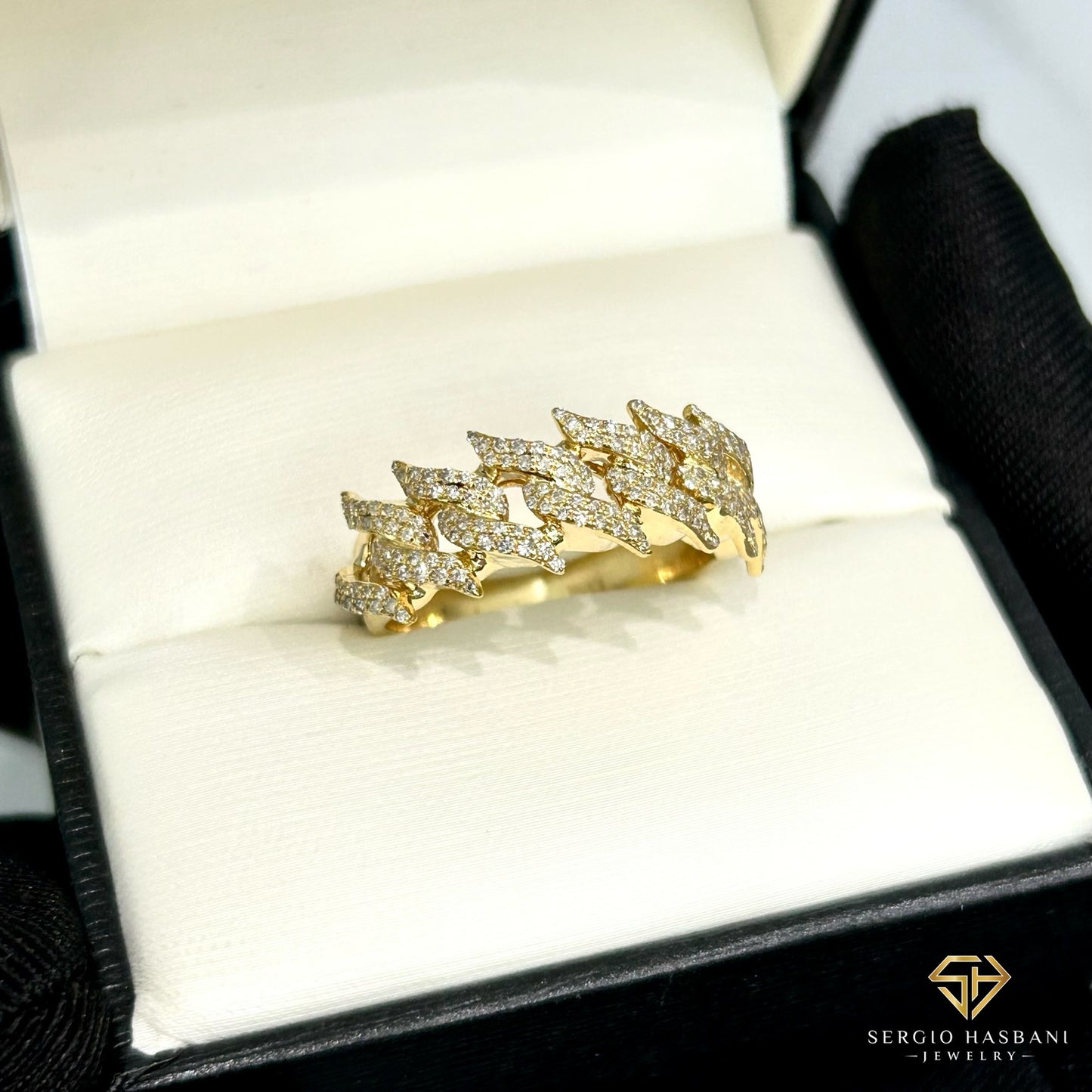 10K SPYKE Diamond Ring