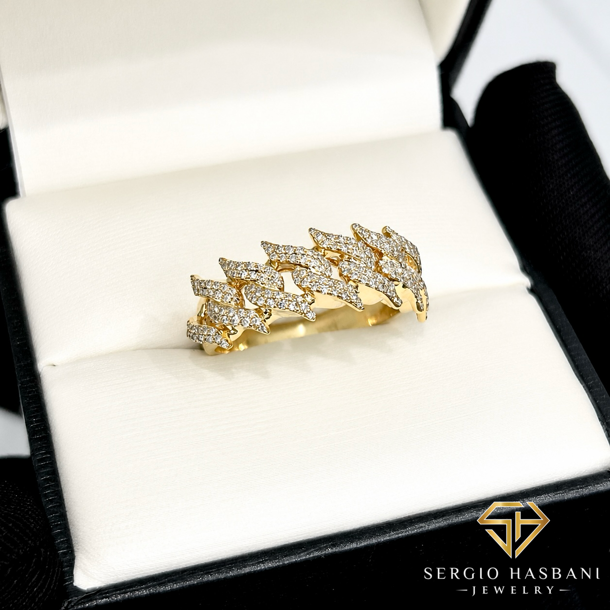 10K SPYKE Diamond Ring