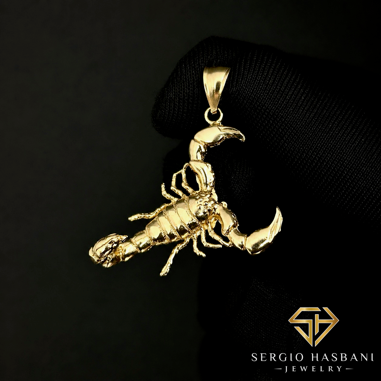 10K Scorpion Pendant