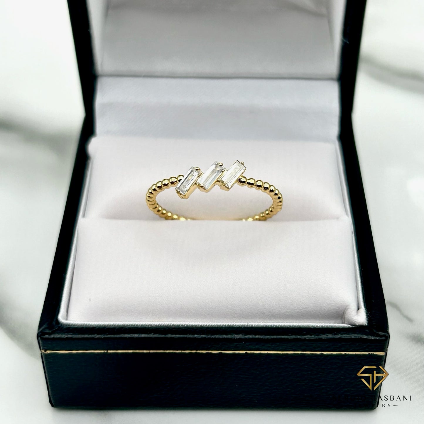 10K TRIGLI Diamond Ring