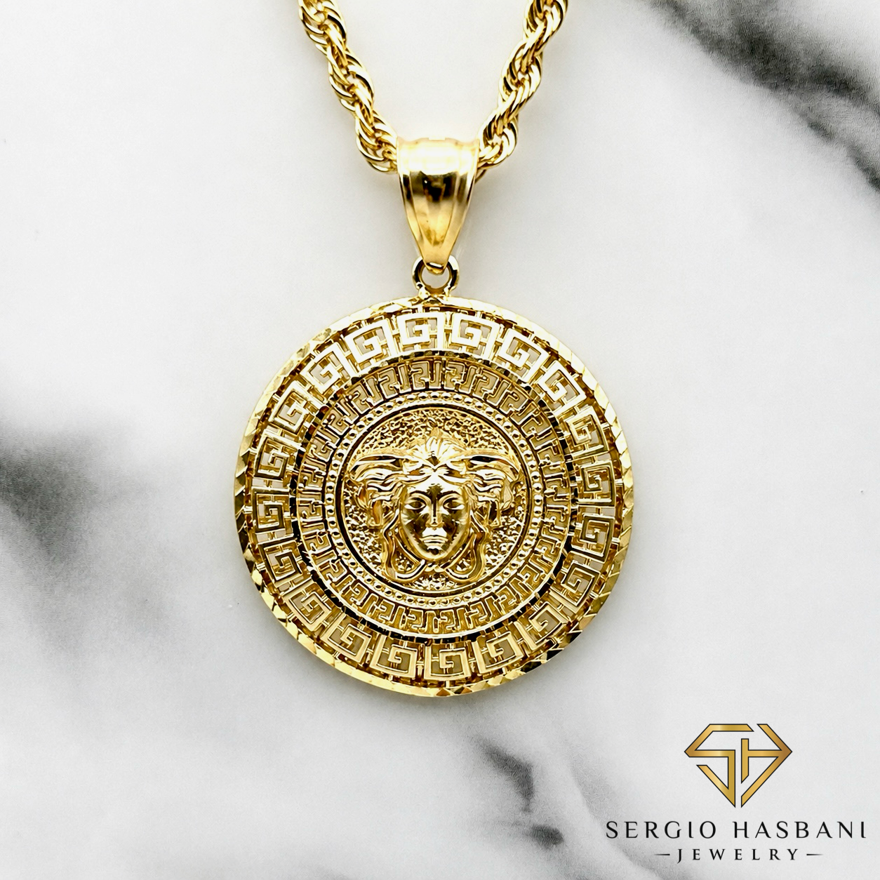 10K VESARI Medusa Head Pendant