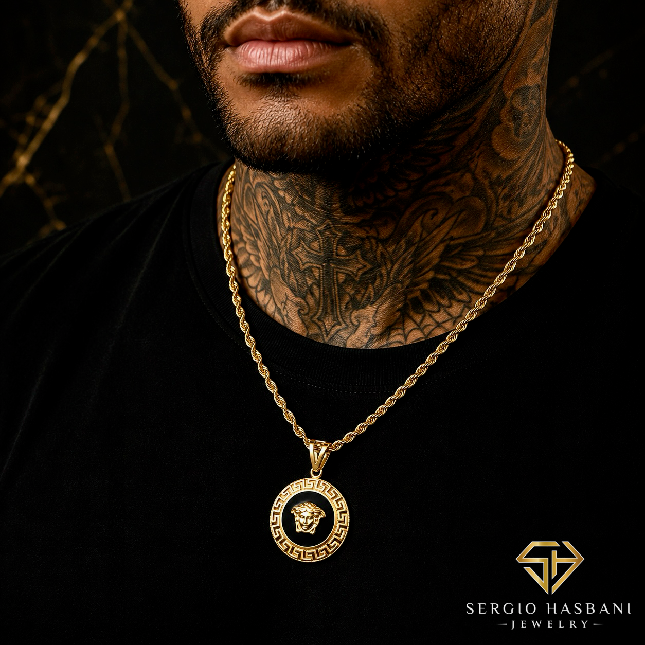 10K VESNERO Medusa Head Pendant