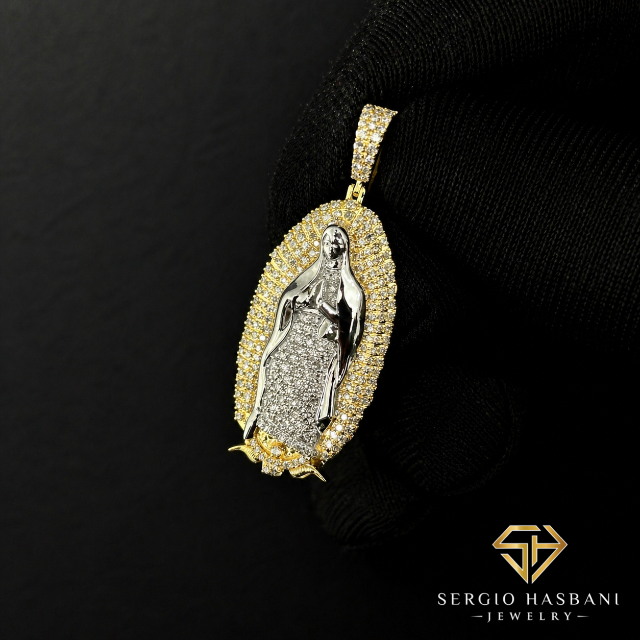 10K VIRGIN MARY Diamond Pendant